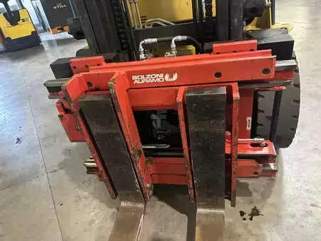 LPG heftrucks 2010  CAT Lift Trucks GP30N (4)