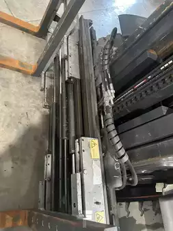 Wózki gazowe 2010  Linde H40T-01 triplex 5300mm (10)
