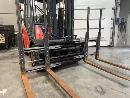 Wózki gazowe 2010  Linde H40T-01 triplex 5300mm (2)