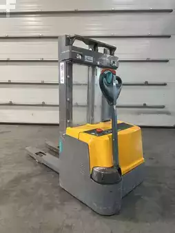 Pallet Stackers 2018  Jungheinrich EJC M13 (1)