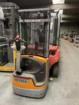 Ruční vysokozdvižný vozík 2019  Still EXV12 triplex 4380mm 910 heures (1)