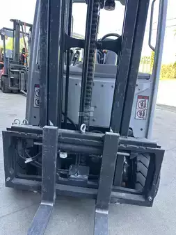 Carrelli elettrici 3 ruote 2019  Still RX20-14C triplex 5620mm 1405 heures (6)