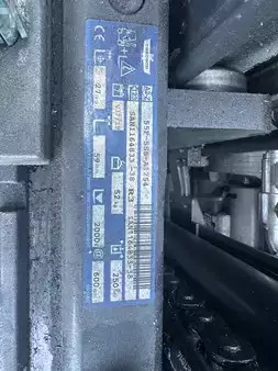 Carrelli elettrici 3 ruote 2019  Still RX20-14C triplex 5620mm 1405 heures (8)