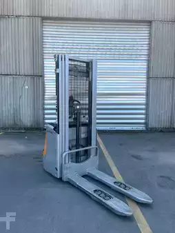 Pallestabler 2018  Still EXV12I triplex 581 heures (3)