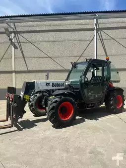 Teleskoptruck fast bom 2020  Bobcat TL30-70 2020 1174 heures (1)
