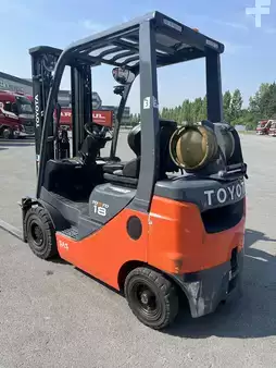 Wózki gazowe 2022  Toyota 02-8FGF18 triplex 2022 (4)