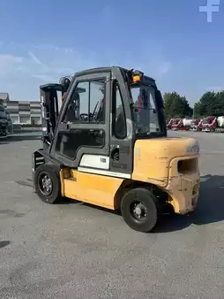 Carrelli elevatori diesel 2013  Nissan YG1D2A30T (4)