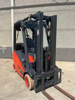 LPG heftrucks 2020  Linde H16T-01 triplex 3855 heures (1)