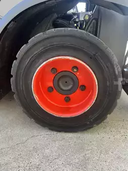 LPG heftrucks 2018  Linde H20T-01 triplex 3693 heures (15)