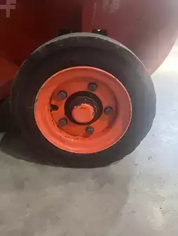 Empilhador a gás 2006  Linde H16T-03 (13)