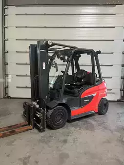 Nestekaasutrukki 2020  Linde H25T-01. triplex TDL/positionneur (1)
