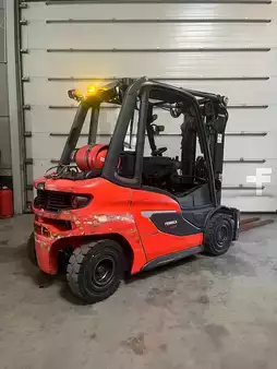 Nestekaasutrukki 2020  Linde H25T-01. triplex TDL/positionneur (3)