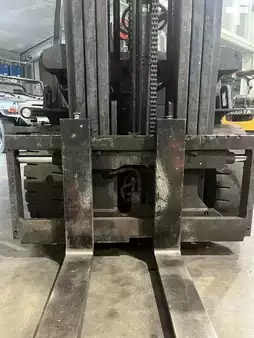 Diesel Forklifts 2009  Doosan D30G triplex 4556 heures (5)