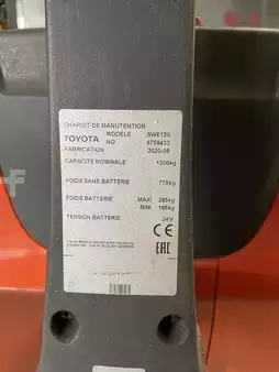 Pinontavaunu 2020  Toyota SWE120 triplex 3700mm 2020 (4)