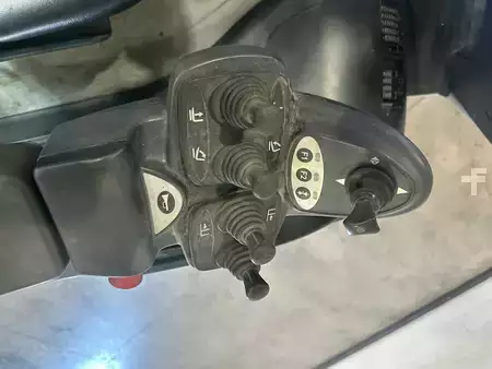 Elektro tříkolové VZV 2017  Still RX20-16 triplex 2522 heures (20)