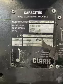 Wózki gazowe 2019  Clark S30L triplex 4800mm (10)