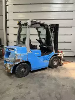 Carrelli elevatori diesel 2021  Cesab M325D diésel triplex 4080 heures (3)