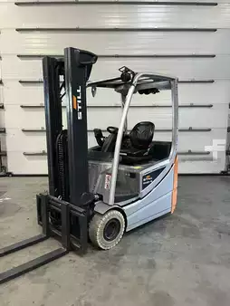 Electric - 3 wheels 2019  Still RX20-16C triplex 1090 heures (1)