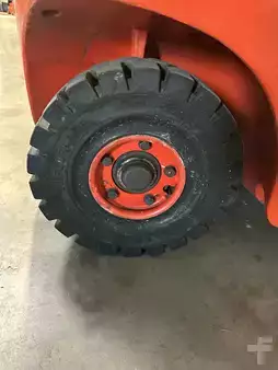 Wózki gazowe 2019  Linde H18T-01 3488 heures (15)