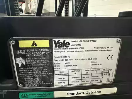 LPG heftrucks 2010  Yale GLP25VX 1486 heures (7)