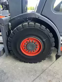 Wózki gazowe 2008  Linde H35T triplex 4 lignes (14)