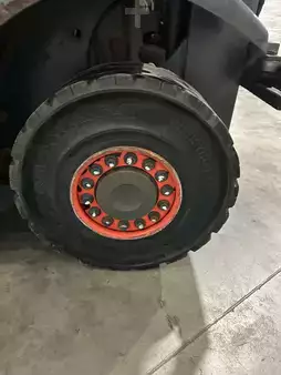 LPG Forklifts 2014  Linde H25T-02 (12)