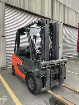 Carrelli elevatori GPL 2020  Linde H30T (1)
