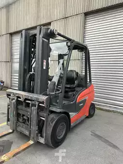 Carrelli elevatori GPL 2020  Linde H30T (2)
