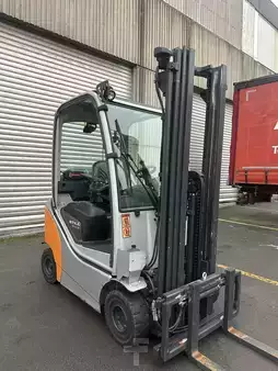 LPG heftrucks 2016  Still RX70-16T triplex 5220mm 1543 heures (1)
