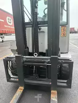 LPG heftrucks 2016  Still RX70-16T triplex 5220mm 1543 heures (5)