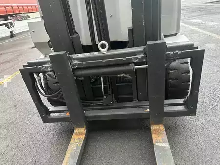 LPG heftrucks 2016  Still RX70-16T triplex 5220mm 1543 heures (6)