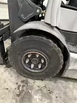 Electric - 4 wheels 2017  Still RX60-25 (16)