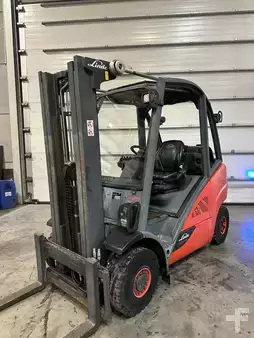 LPG Forklifts 2017  Linde H25T-02 (2)