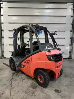 LPG Forklifts 2017  Linde H25T-02 (4)