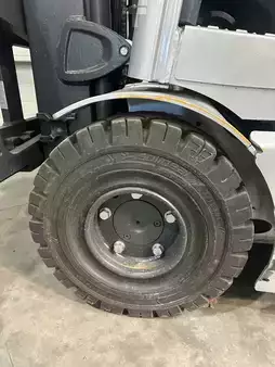 3-wiel elektrische heftrucks 2018  Still RX20-16 triplex 3734 heures reconditionné (11)