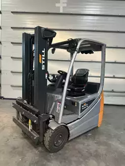 3-wiel elektrische heftrucks 2018  Still RX20-16 triplex 3734 heures reconditionné (2)