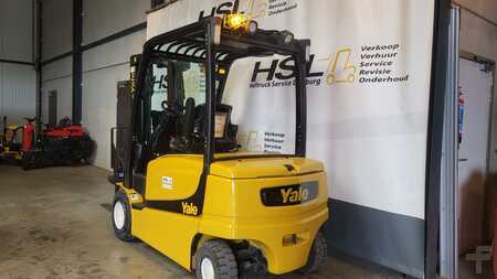 4-wiel elektrische heftrucks 2015  Yale ERP35VL E2145 (3)
