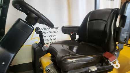 4-wiel elektrische heftrucks 2015  Yale ERP35VL E2145 (4)
