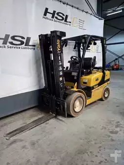 LPG Forklifts 2016  Algemeen Yale LPG 2016 value GLP25VX E2170 (2)