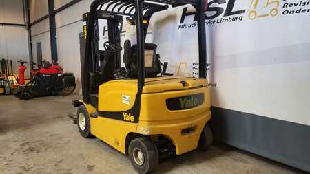 Carrelli elettrici 4 ruote 2017  Yale ERP25VL 2017 E2145 (3)