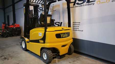 Carrelli elettrici 4 ruote 2017  Yale ERP25VL 2017 E2145 (4)