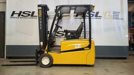 Elektro tříkolové VZV 2011  Yale ERP20VT LWB 2011 (1)