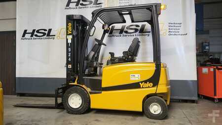 4-wiel elektrische heftrucks 2021  Yale ERP25VL E2145 2021 (1)