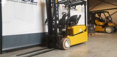 Elektrisk- 3 hjul 2009  Yale ERP20VT LWBV2180 2009 (2)