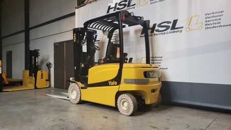 Sähkö - 4 pyör 2022  Yale ERP35VL (3)