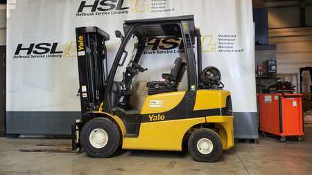 LPG heftrucks 2012  Yale GLP25VX E2170 2012 (1)