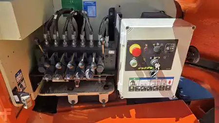 Miscelaneo 2015  Niftylift (AZ6) Niftylift HR15NE (3)