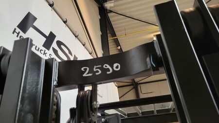 Elektro čtyřkolový VZV 2025 EP Equipment EFL303-S 2025 (3)