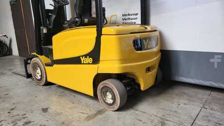 El truck - 4 hjulet 2015  Yale ERP25VL (3)