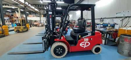 Electric - 4 wheels 2024  EP Equipment EFL303-B 2024 (1)